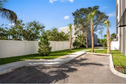 3002 W Platt #1, Tampa, FL 33609 - Photo 17