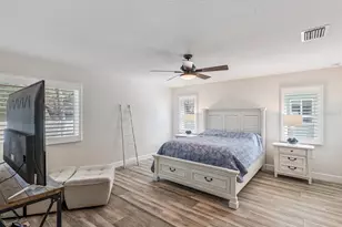 1979 Whitney Oaks Blvd, Clearwater, FL 33760 - Photo 5