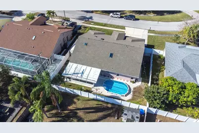 714 Charlotte Avenue, Tarpon Springs, FL 34689 - Photo 87