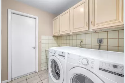 714 Charlotte Avenue, Tarpon Springs, FL 34689 - Photo 31