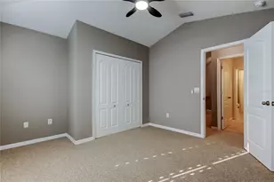 9002 Spring Garden Way, Tampa, FL 33626 - Photo 43