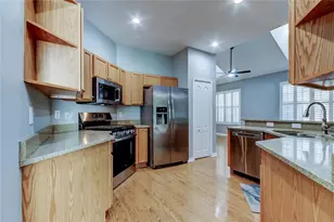 9002 Spring Garden Way, Tampa, FL 33626 - Photo 21