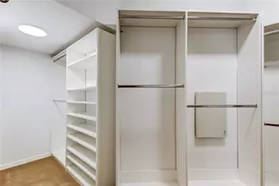 9002 Spring Garden Way, Tampa, FL 33626 - Photo 35