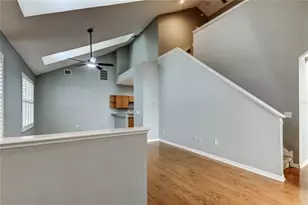 9002 Spring Garden Way, Tampa, FL 33626 - Photo 11