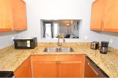 3837 Pompano Drive SE #3837(Furnished), Saint Petersburg, FL 33705 - Photo 7