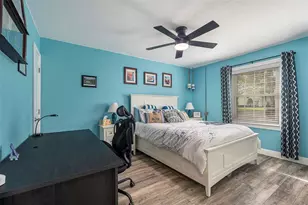 5134 Salmon Dr SE, Saint Petersburg, FL 33705 - Photo 11