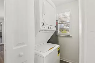 6882 Pinehurst Dr, Spring Hill, FL 34606 - Photo 23