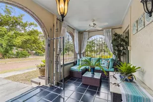 4326 3rd Ave S, Saint Petersburg, FL 33711 - Photo 5