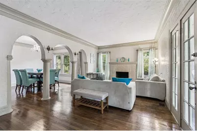 4326 3rd Avenue S, Saint Petersburg, FL 33711 - Photo 11