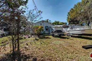 1425 34th Ave N, Saint Petersburg, FL 33704 - Photo 15