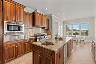 1976 Kansas Ave NE, Saint Petersburg, FL 33703 - Photo 9