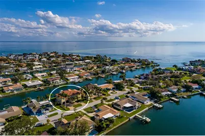 1976 Kansas Avenue NE, Saint Petersburg, FL 33703 - Photo 3