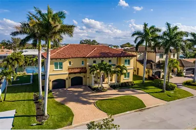 1976 Kansas Avenue NE, Saint Petersburg, FL 33703 - Photo 1