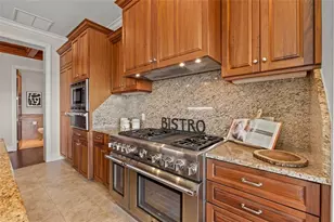 1976 Kansas Ave NE, Saint Petersburg, FL 33703 - Photo 13