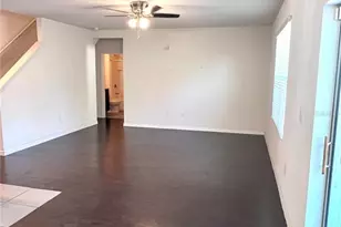 321 Blue Point Dr, Ruskin, FL 33570 - Photo 5