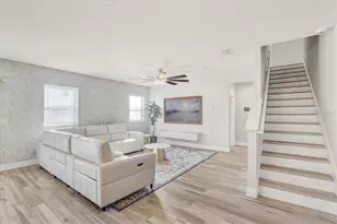 11909 Bahia Valley Dr, Riverview, FL 33579 - Photo 7