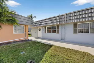 201 Bedford St, Sun City Center, FL 33573 - Photo 31