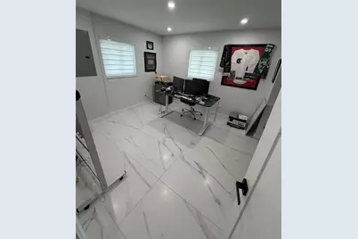 1359 40th Avenue NE, Saint Petersburg, FL 33703 - Photo 13