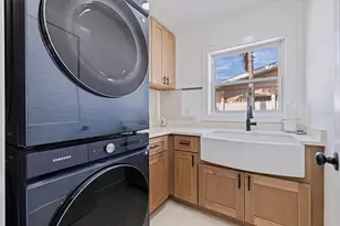 7827 9th Ave S, Saint Petersburg, FL 33707 - Photo 21