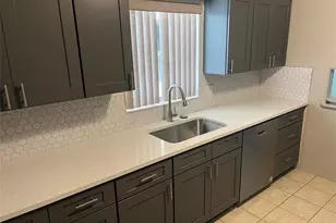 428 90th Ave, Saint Pete Beach, FL 33706 - Photo 9