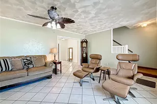 7210 Danbury Way, Clearwater, FL 33764 - Photo 5