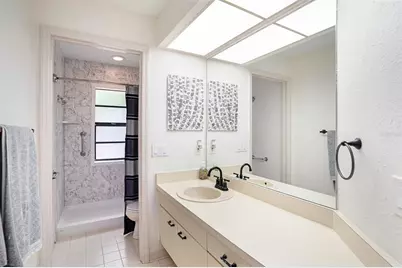 1619 Palace Court, Valrico, FL 33594 - Photo 23