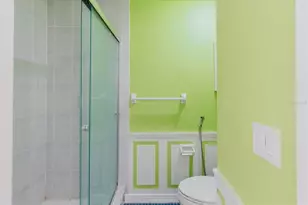 4404 Old Orchard Dr, Tampa, FL 33618 - Photo 75