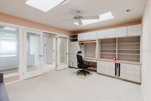 4404 Old Orchard Dr, Tampa, FL 33618 - Photo 51