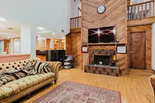 4404 Old Orchard Dr, Tampa, FL 33618 - Photo 15