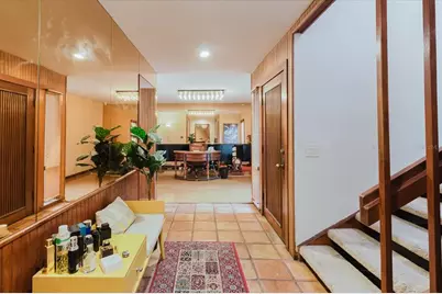 4404 Old Orchard Drive, Tampa, FL 33618 - Photo 9