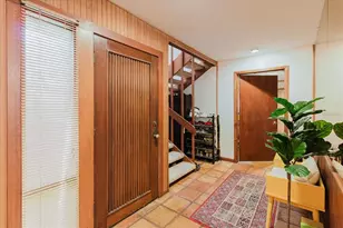 4404 Old Orchard Dr, Tampa, FL 33618 - Photo 5