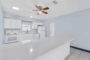 140 112th Ave N, Saint Petersburg, FL 33716 - Photo 11