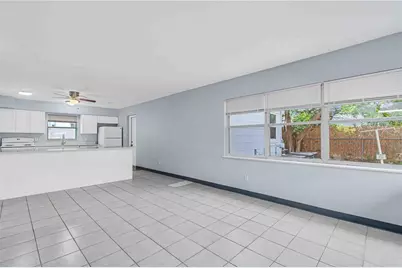 140 112th Avenue N #5, Saint Petersburg, FL 33716 - Photo 3