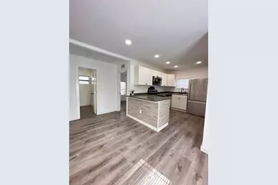 2100 Auburn Street S, Saint Petersburg, FL 33712 - Photo 37