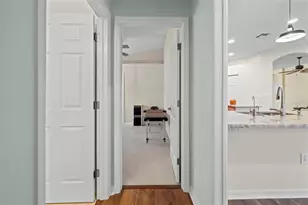 332 McIntosh Ct, Spring Hill, FL 34609 - Photo 43