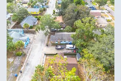 2011 Auburn Street S, Saint Petersburg, FL 33712 - Photo 9