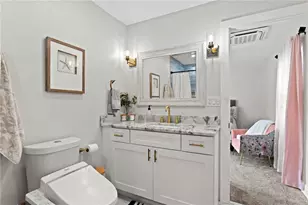 6660 17th St N, Saint Petersburg, FL 33702 - Photo 17