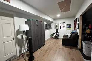 3357 Ambassador Ave, Spring Hill, FL 34609 - Photo 11