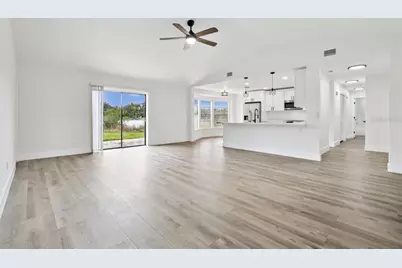 18208 State Road 52, Land O Lakes, FL 34638 - Photo 15