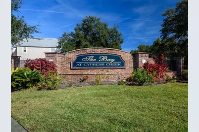 26546 Castleview Way, Wesley Chapel, FL 33544 - Photo 1