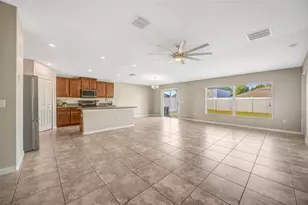 10532 Standing Stone Dr, Wimauma, FL 33598 - Photo 3