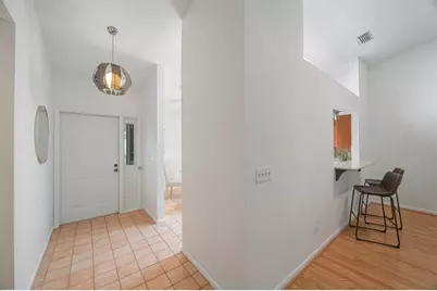 842 Amelia Court NE, Saint Petersburg, FL 33702 - Photo 13