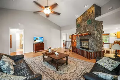 8412 Christopher Lane, Weeki Wachee, FL 34613 - Photo 5