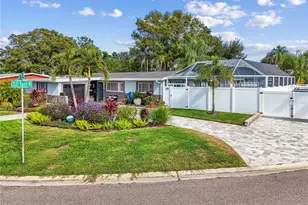 3235 57th St N, Saint Petersburg, FL 33710 - Photo 57