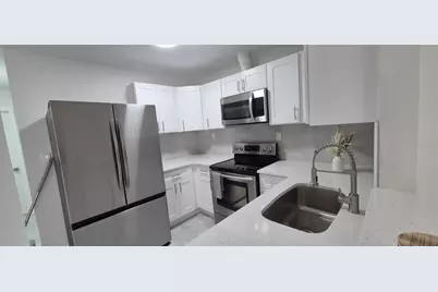 7128 Oakwood Dr #2, New Port Richey, FL 34652 - Photo 3