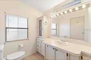 8308 Princess Ct, Palmetto, FL 34221 - Photo 15