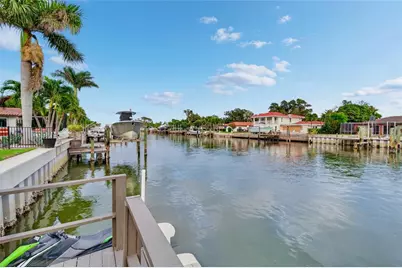 2000 Kansas Avenue NE, Saint Petersburg, FL 33703 - Photo 43