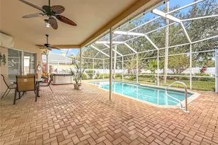2387 Hillcreek Cir E, Clearwater, FL 33759 - Photo 45