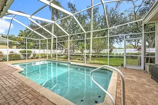 2387 Hillcreek Cir E, Clearwater, FL 33759 - Photo 47