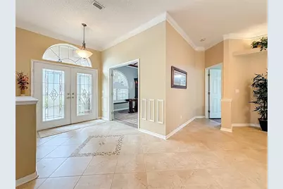 2387 Hillcreek Circle E, Clearwater, FL 33759 - Photo 9
